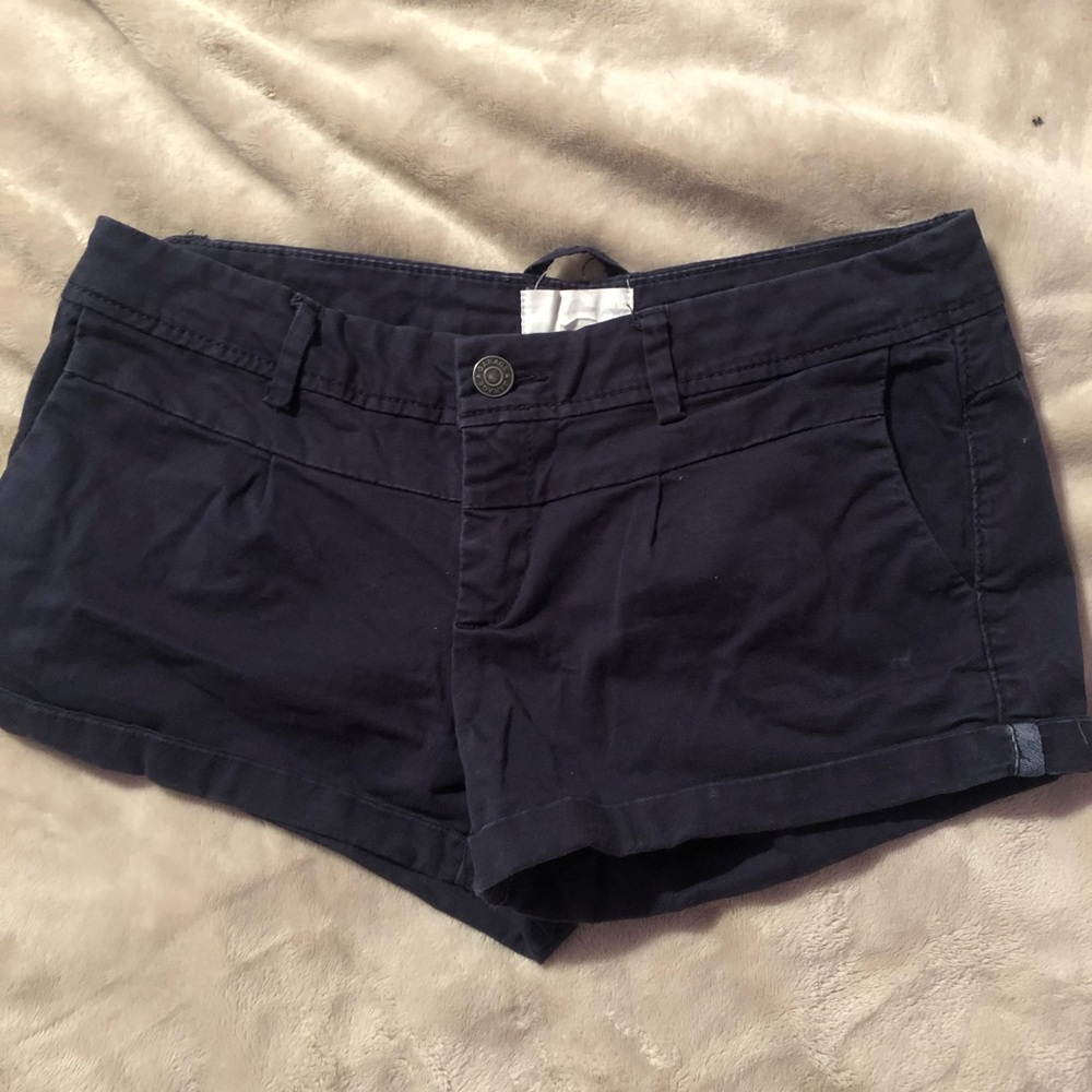 Garage khaki shorts